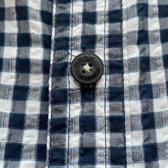 Toad&Co Shirt Debug Lightness Insect Shield Blue White Debug Lightness XL - Picture 6 of 10